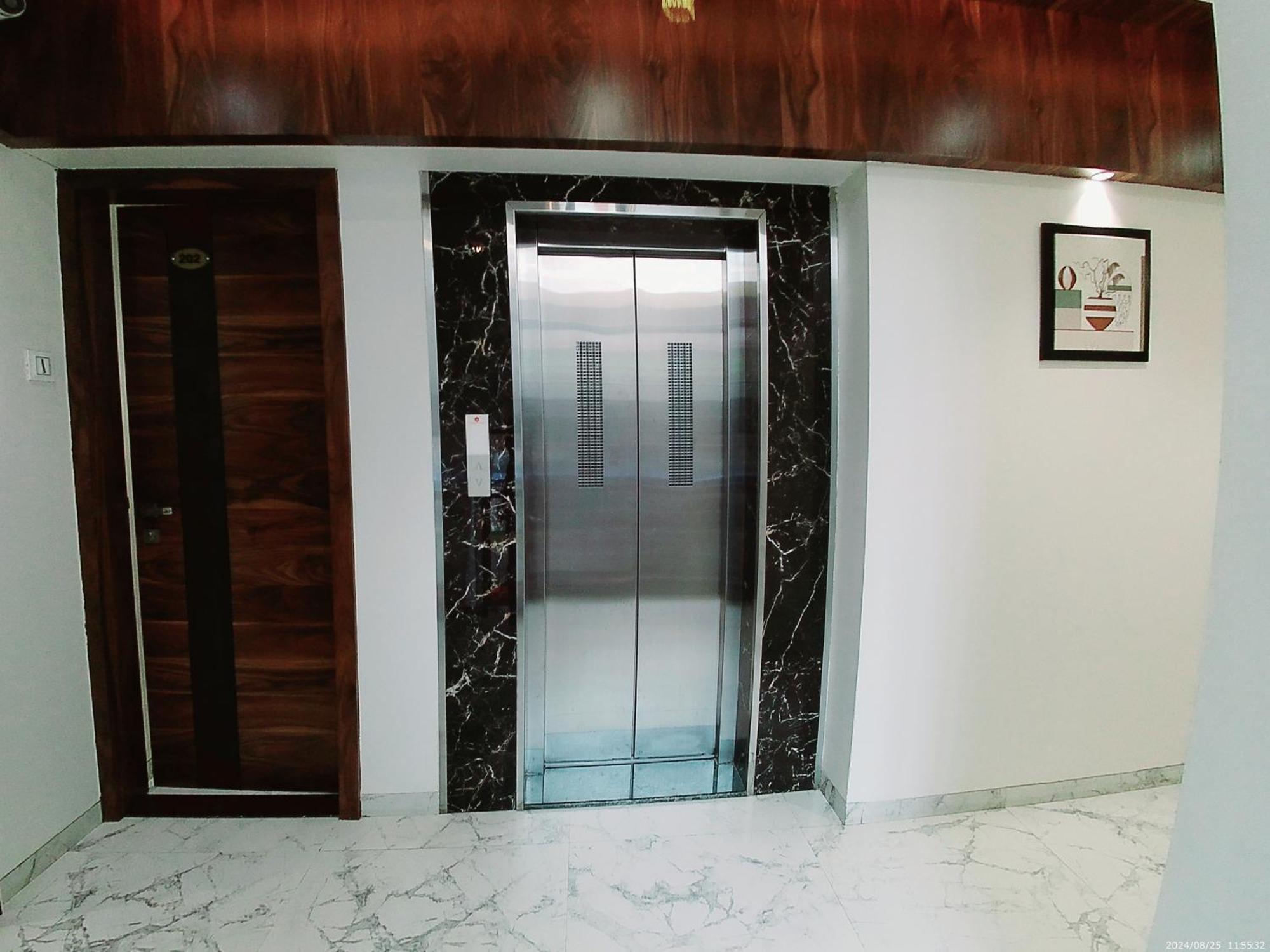 Hotel Sai Pratik, Newly Built Up, Complimentary Shuttle To The Temple Shirdi Exterior photo